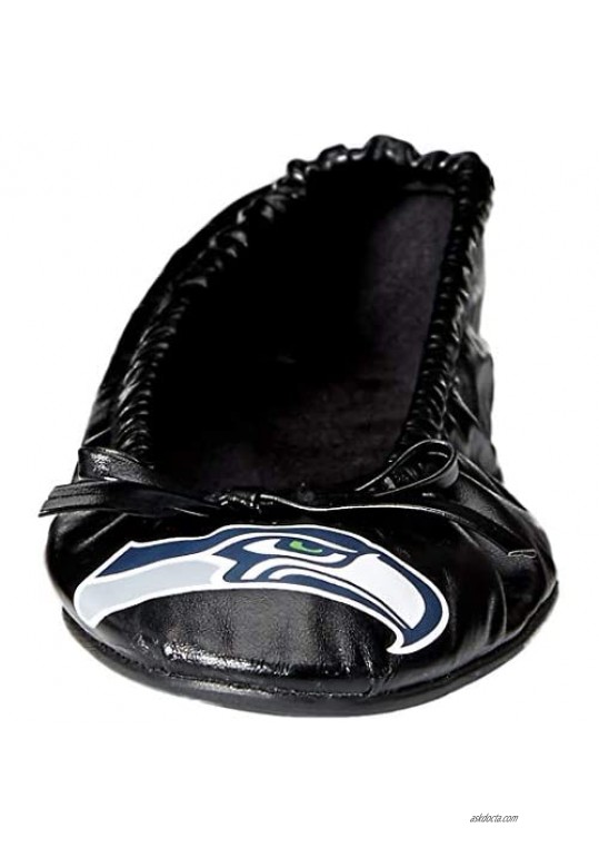 FOCO NFL Unisex Exclusive Team Logo Flats with Clutch