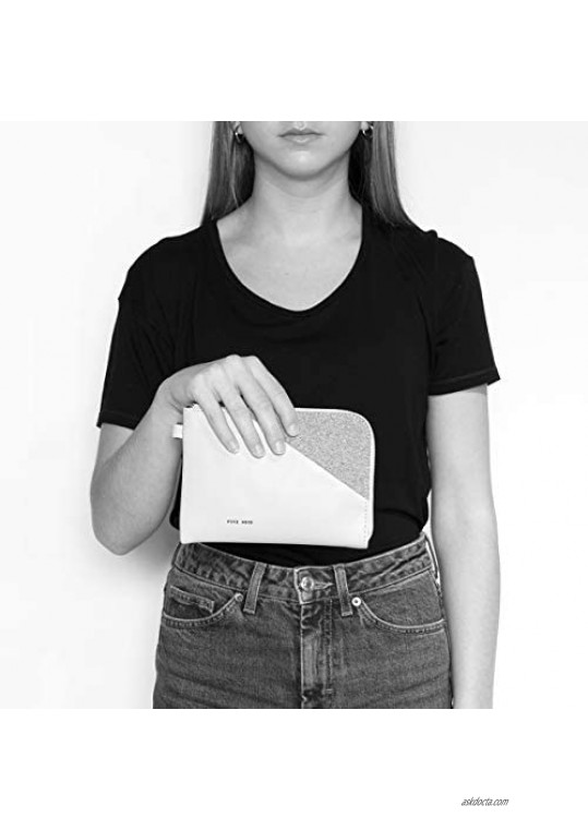 Pixie Mood Stacy 7.13 x 5 Vegan Leather Wristlet Clutch Bag